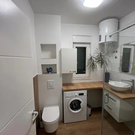Apartment Trogir City דירה